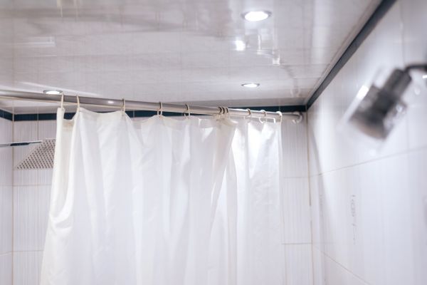 Cost of Shower Rod Installation in Spring Hill