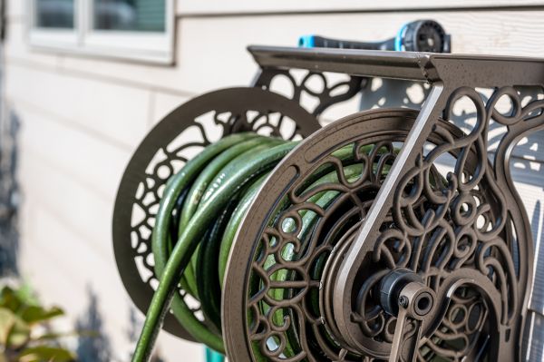 Cost of Hose Hanger Installation in Spring Hill