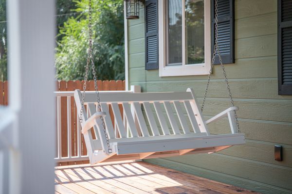Cost of Porch Swing Installation in Spring Hill